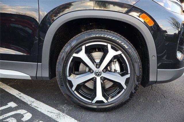 new 2026 Volkswagen Tiguan car, priced at $33,611