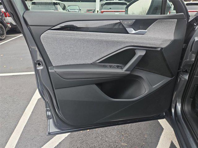 new 2026 Volkswagen Tiguan car, priced at $32,295