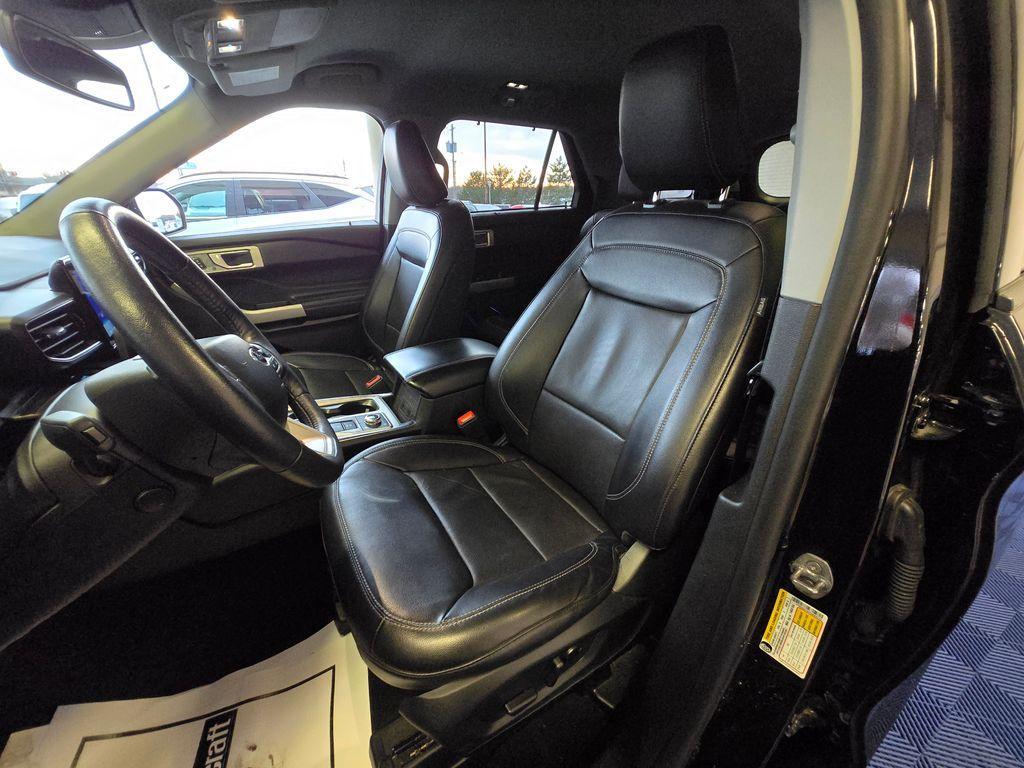 used 2023 Ford Explorer car, priced at $28,000