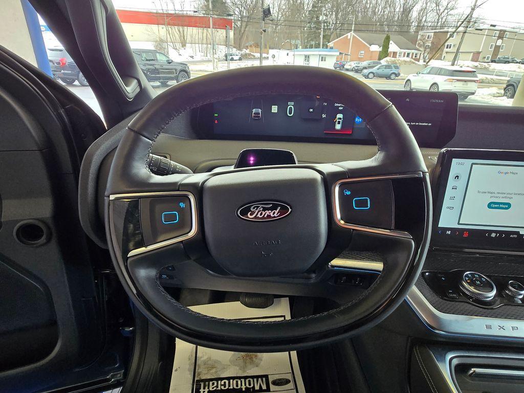 used 2025 Ford Expedition car, priced at $75,000