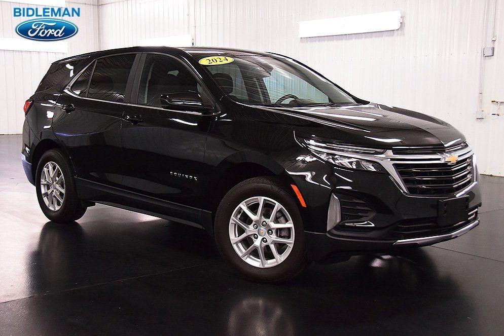 used 2024 Chevrolet Equinox car, priced at $24,250