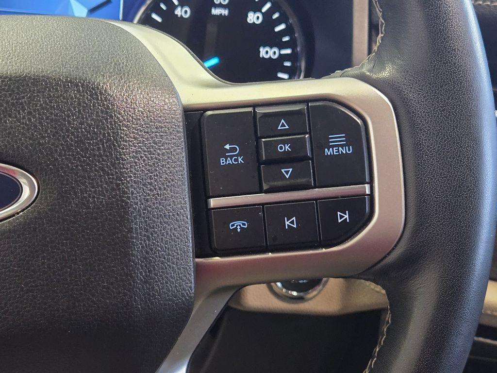 used 2024 Ford Expedition car, priced at $49,000