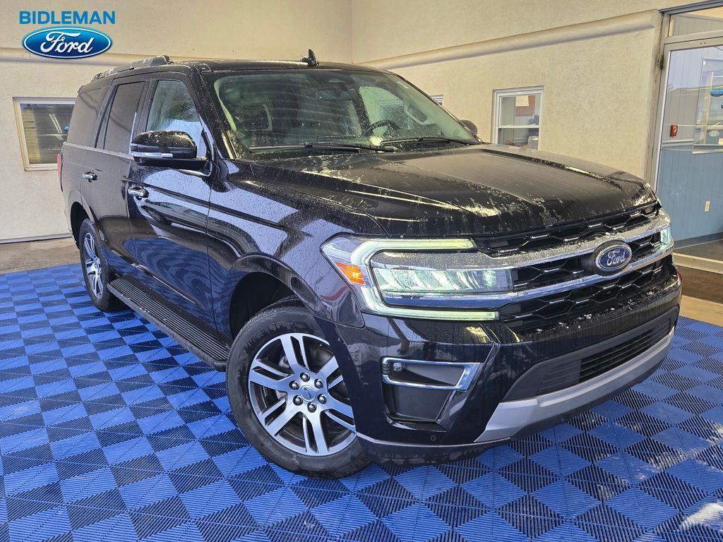 used 2024 Ford Expedition car, priced at $49,000