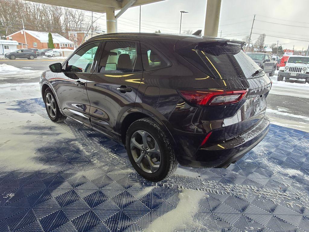 used 2023 Ford Escape car, priced at $22,547