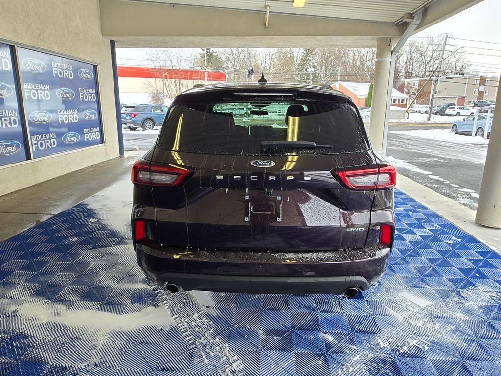 used 2023 Ford Escape car, priced at $22,547