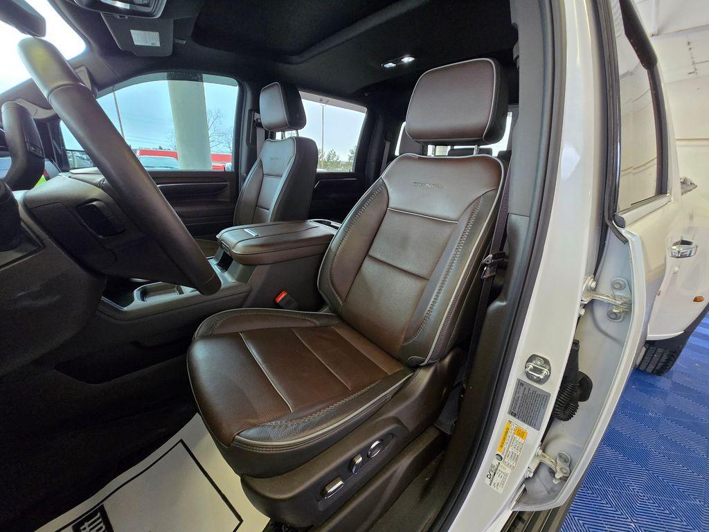 used 2024 GMC Sierra 3500 car, priced at $70,000