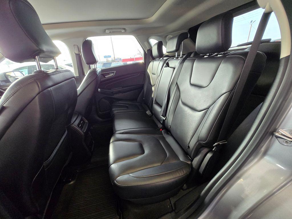 used 2022 Ford Edge car, priced at $28,445