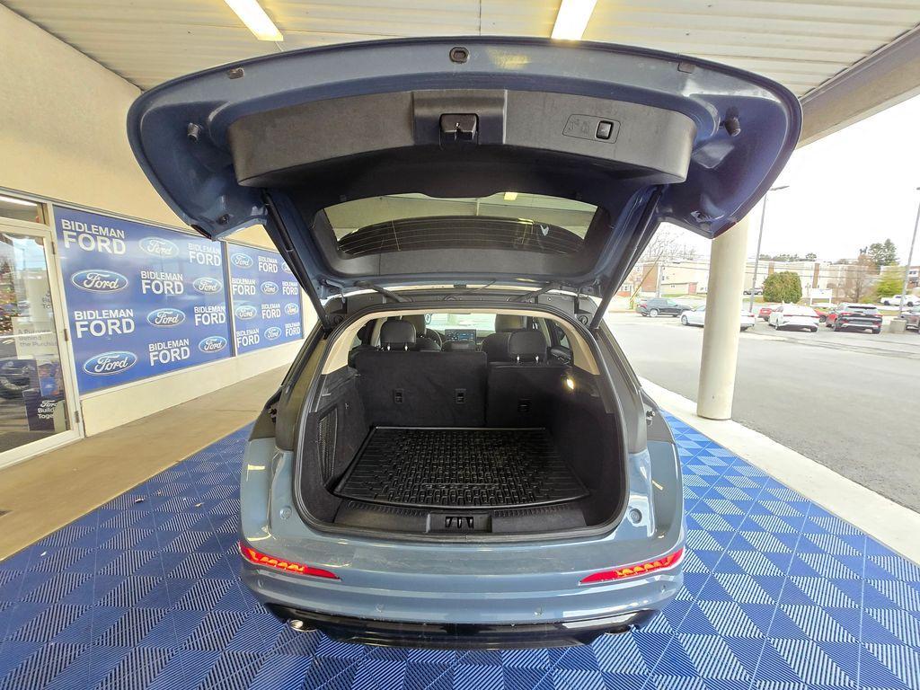 used 2023 Lincoln Corsair car, priced at $30,000