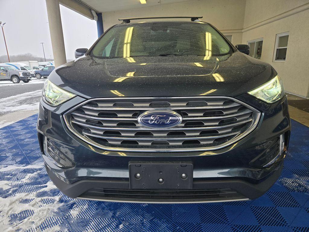 used 2022 Ford Edge car, priced at $25,000