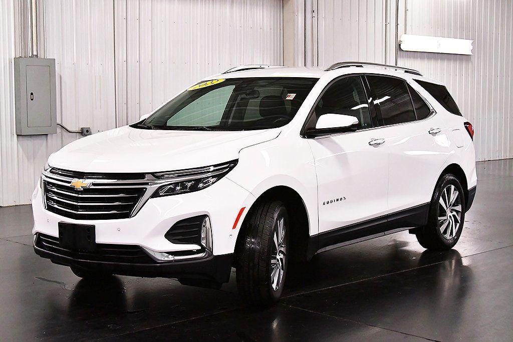 used 2022 Chevrolet Equinox car, priced at $22,000