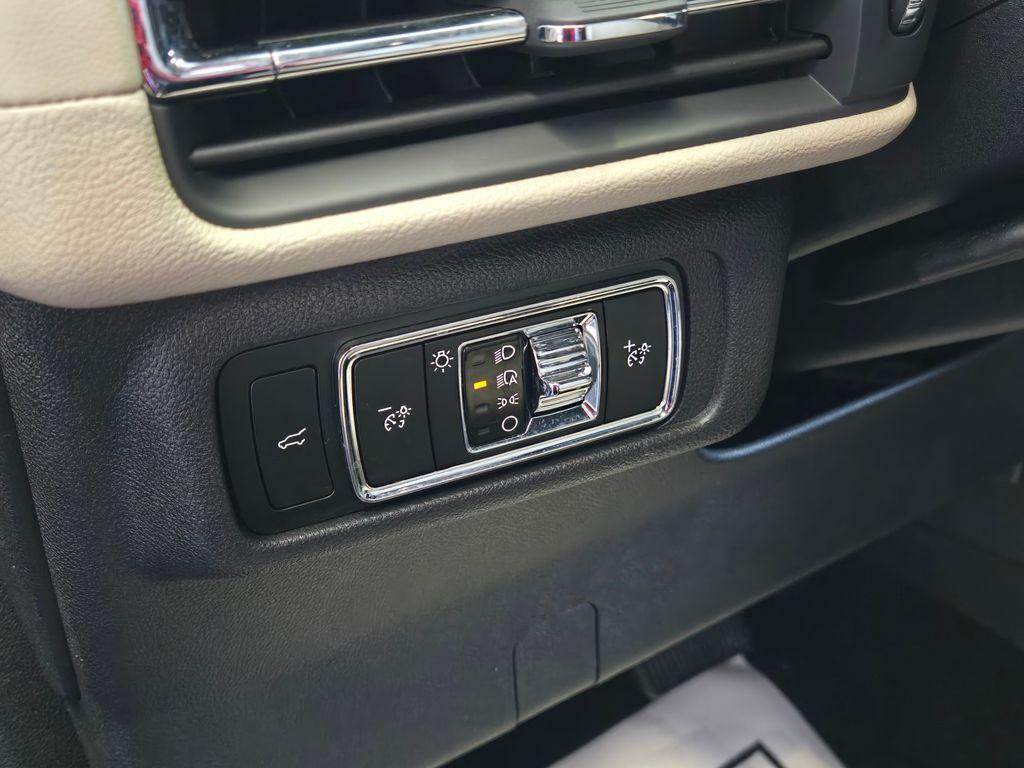 used 2025 Lincoln Corsair car, priced at $40,795