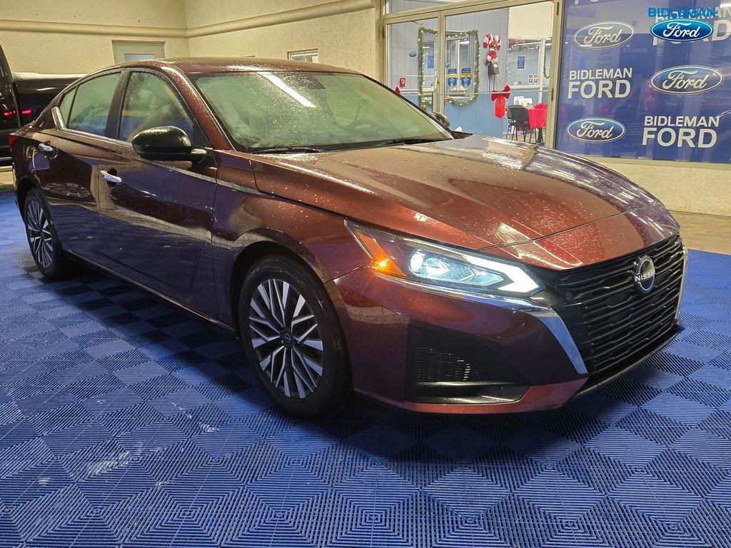 used 2024 Nissan Altima car, priced at $17,000