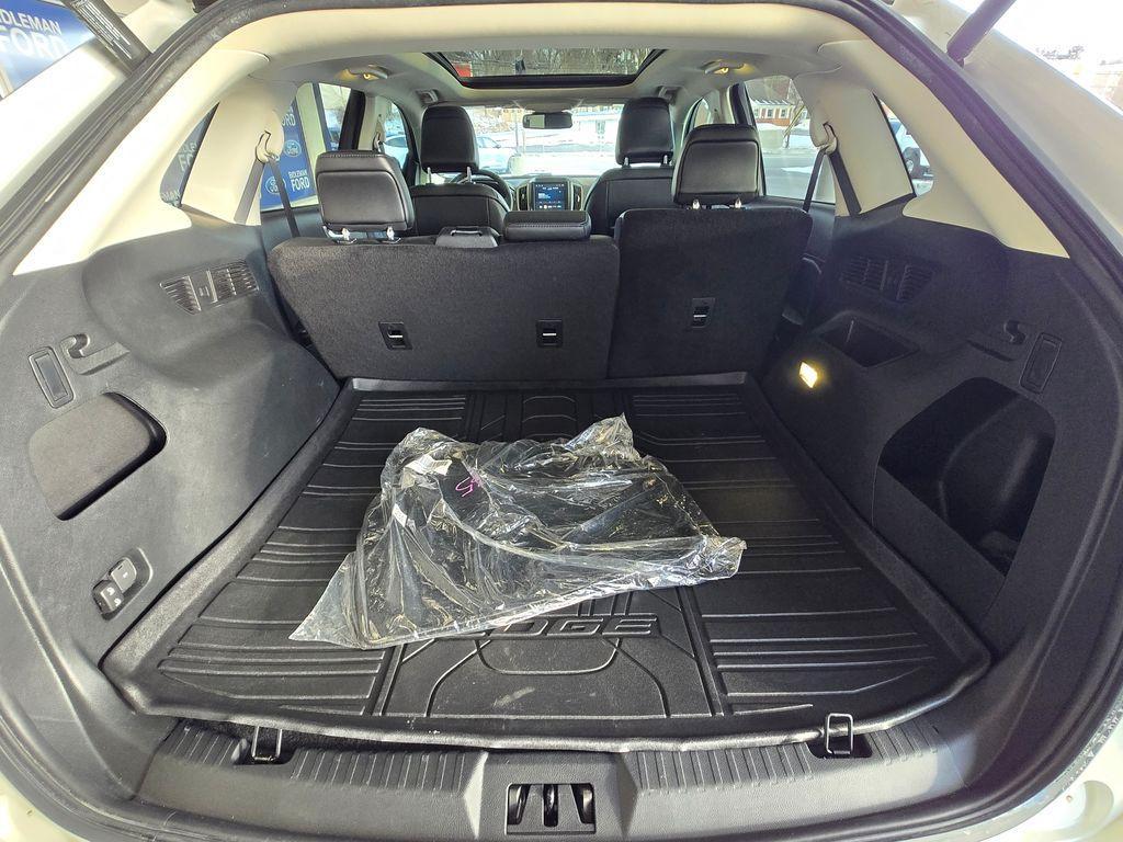 used 2022 Ford Edge car, priced at $26,463