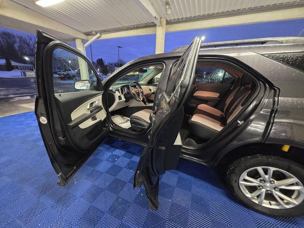 used 2016 Chevrolet Equinox car, priced at $10,000