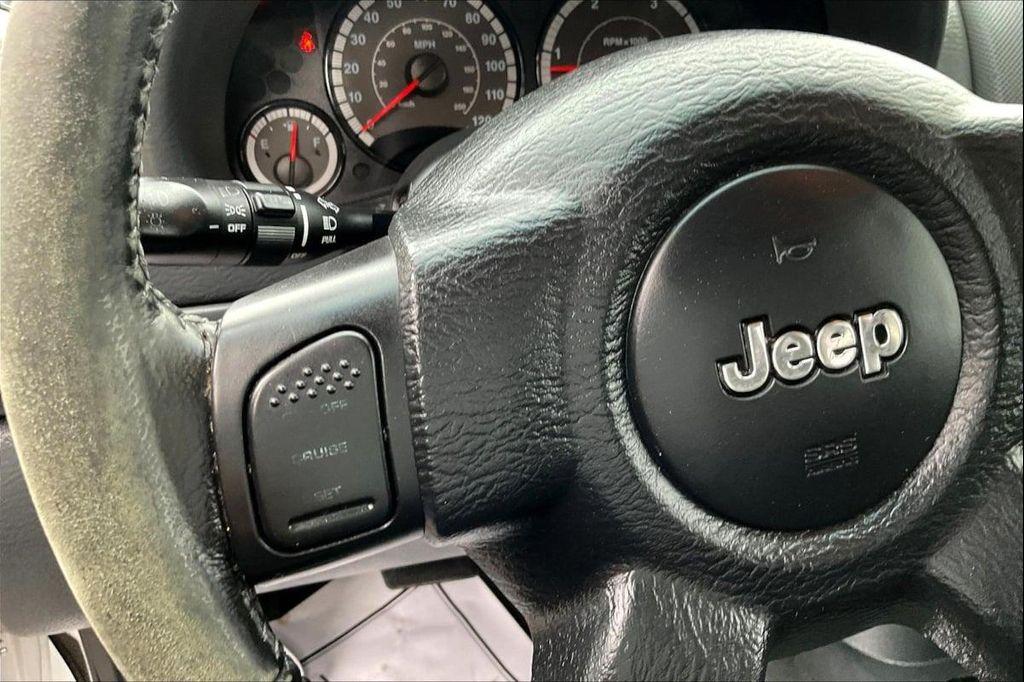 used 2005 Jeep Liberty car, priced at $4,995