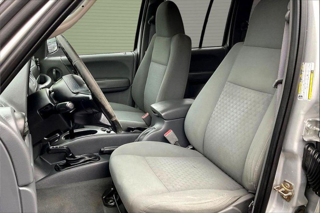 used 2005 Jeep Liberty car, priced at $4,995