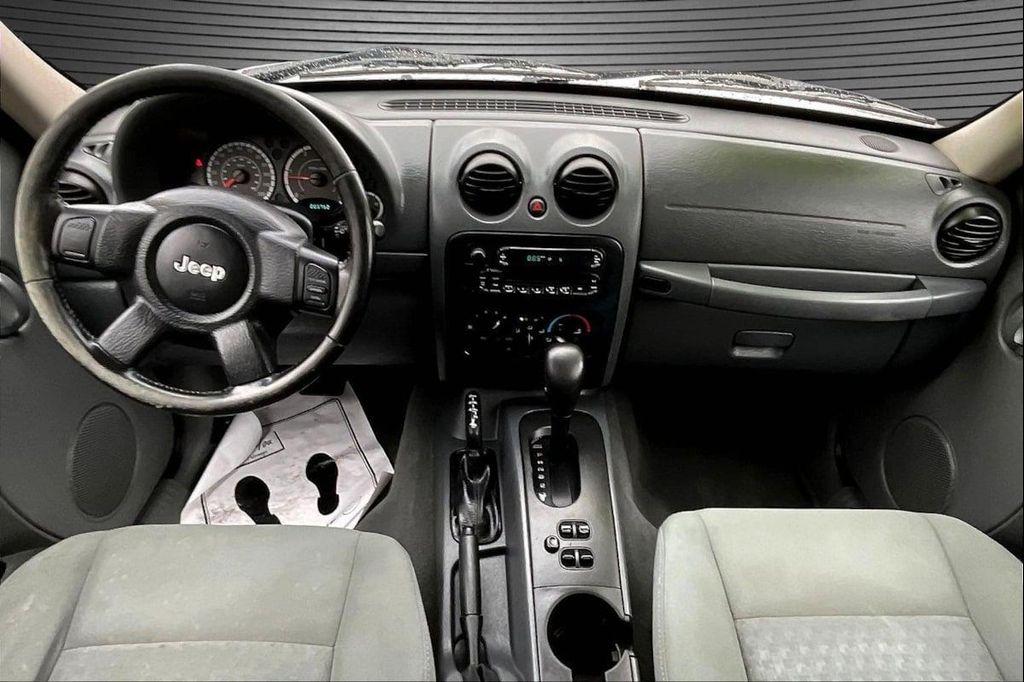 used 2005 Jeep Liberty car, priced at $4,995