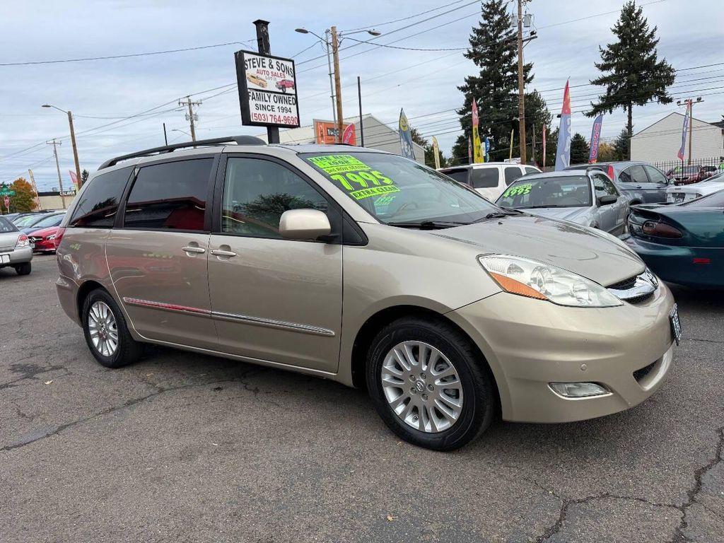 used 2007 Toyota Sienna car, priced at $6,981
