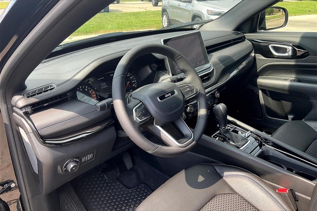 new 2025 Jeep Compass car, priced at $30,564