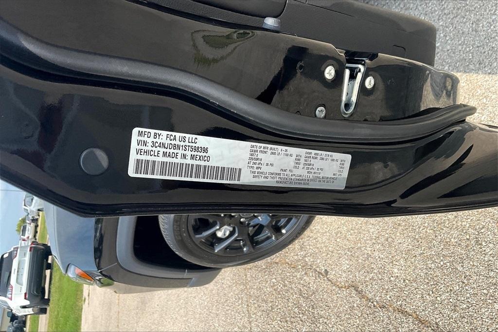 new 2025 Jeep Compass car, priced at $30,564