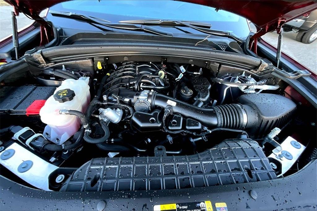 used 2025 Jeep Grand Cherokee L car, priced at $39,311