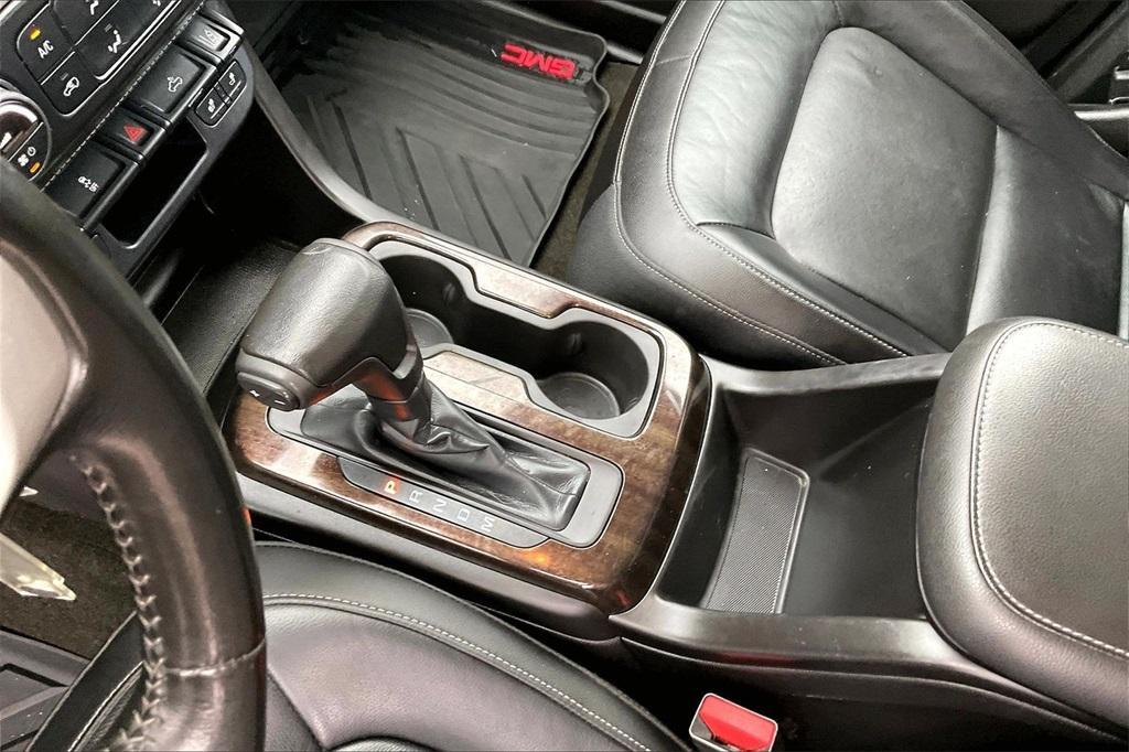 used 2015 GMC Canyon car, priced at $20,511