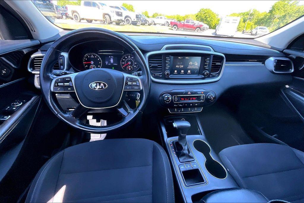 used 2020 Kia Sorento car, priced at $18,609