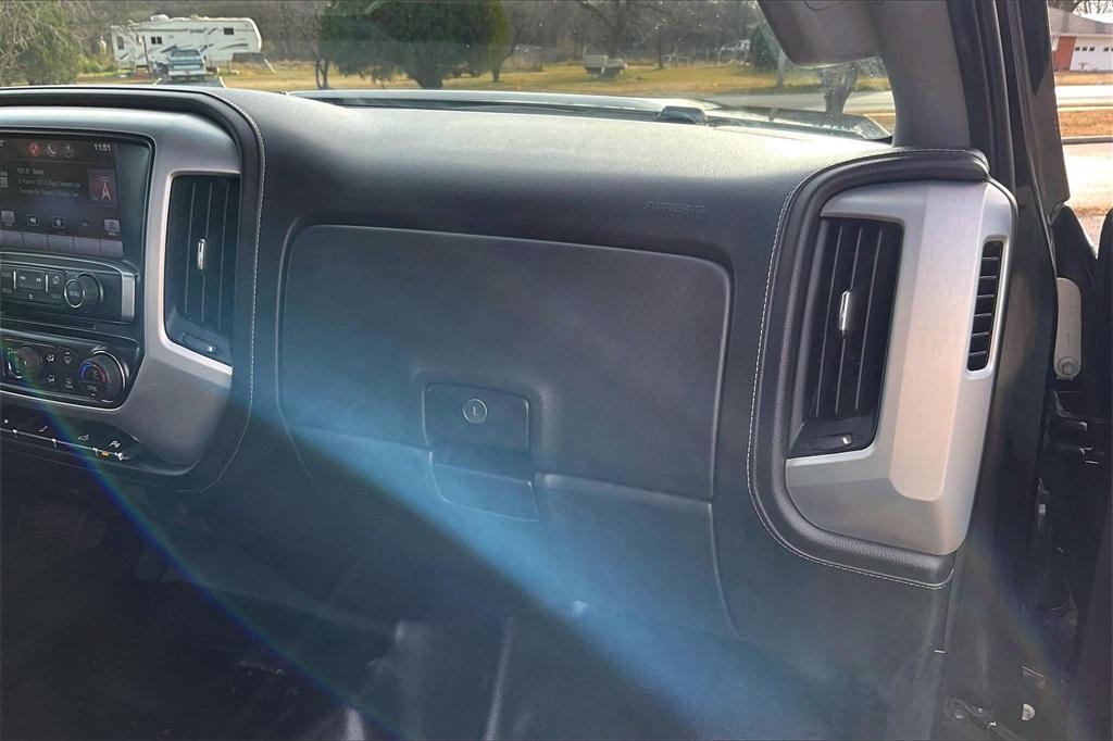 used 2015 GMC Sierra 2500 car, priced at $29,411