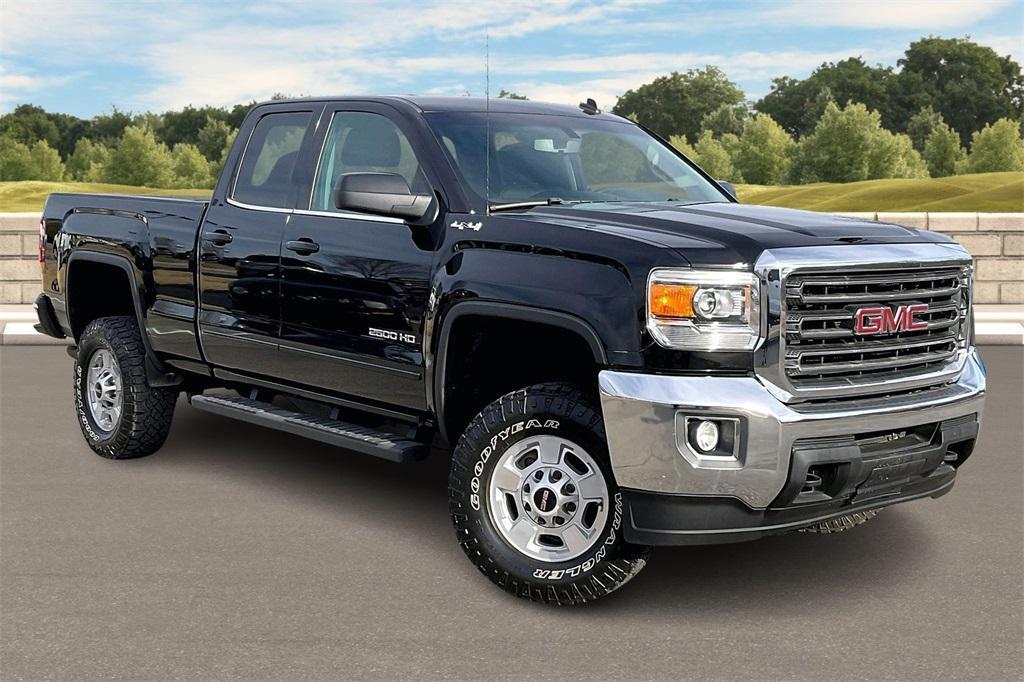 used 2015 GMC Sierra 2500 car, priced at $29,411