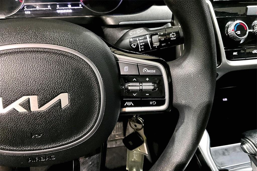 used 2022 Kia Sorento car, priced at $20,011