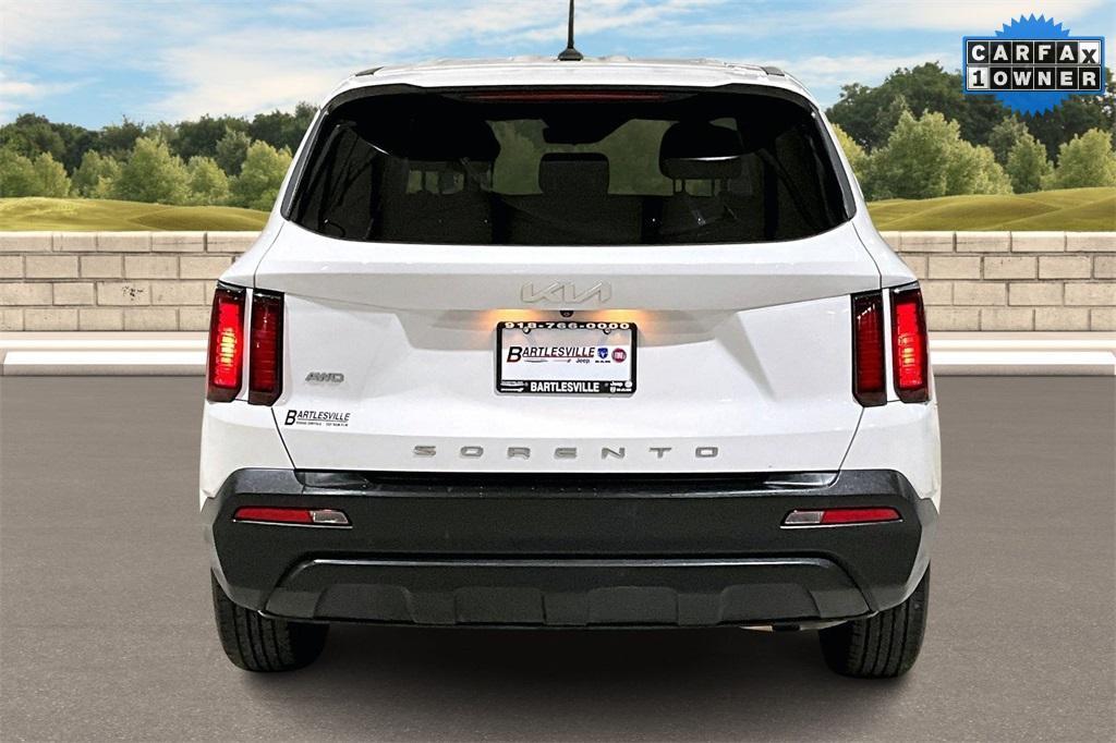 used 2022 Kia Sorento car, priced at $18,911