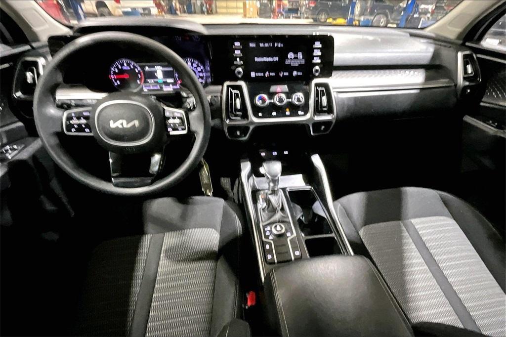 used 2022 Kia Sorento car, priced at $20,011