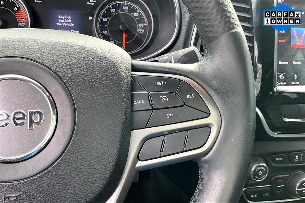 used 2019 Jeep Cherokee car, priced at $15,211