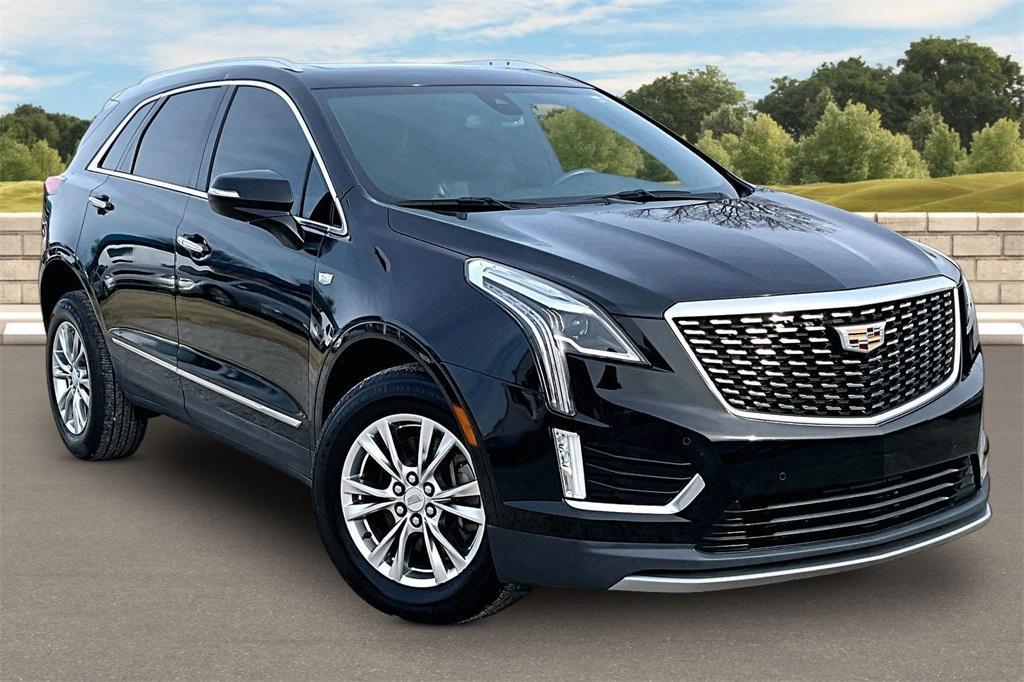 used 2020 Cadillac XT5 car, priced at $17,811