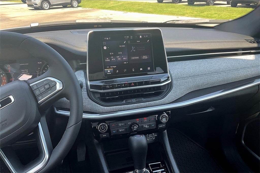 new 2025 Jeep Compass car, priced at $28,844