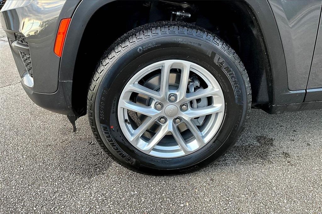 new 2025 Jeep Grand Cherokee car, priced at $36,134
