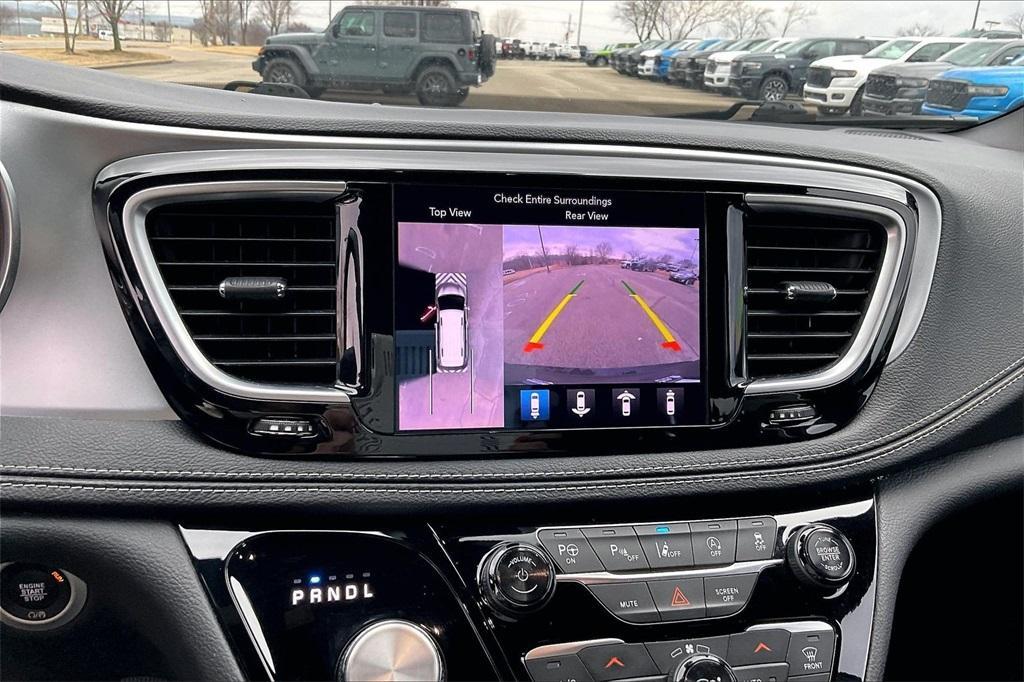 used 2018 Chrysler Pacifica car, priced at $17,811