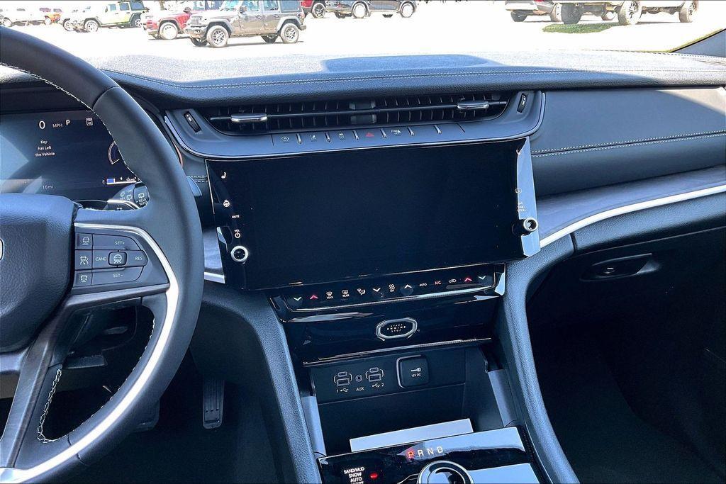 new 2026 Jeep Grand Cherokee L car, priced at $44,807