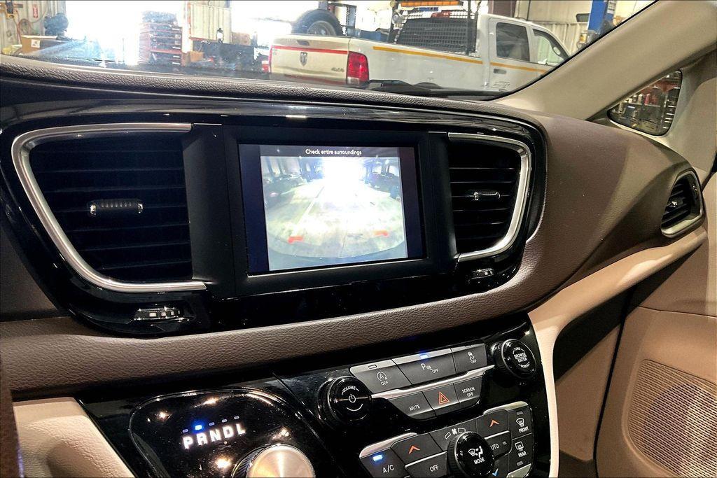 used 2020 Chrysler Pacifica car, priced at $19,311