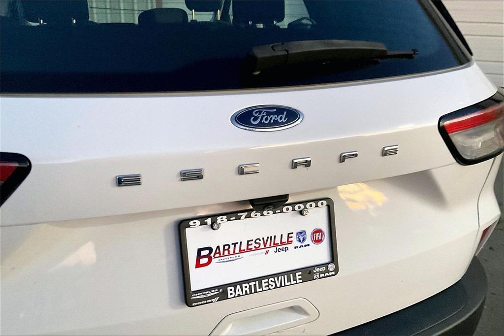 used 2022 Ford Escape car, priced at $16,211