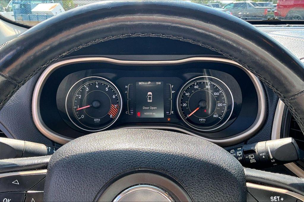 used 2015 Jeep Cherokee car, priced at $11,409