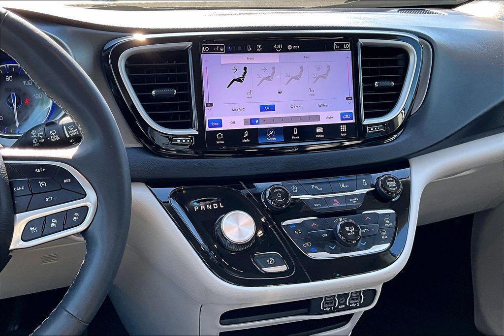 used 2024 Chrysler Pacifica car, priced at $28,609