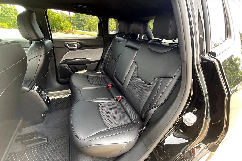 new 2025 Jeep Compass car, priced at $28,759