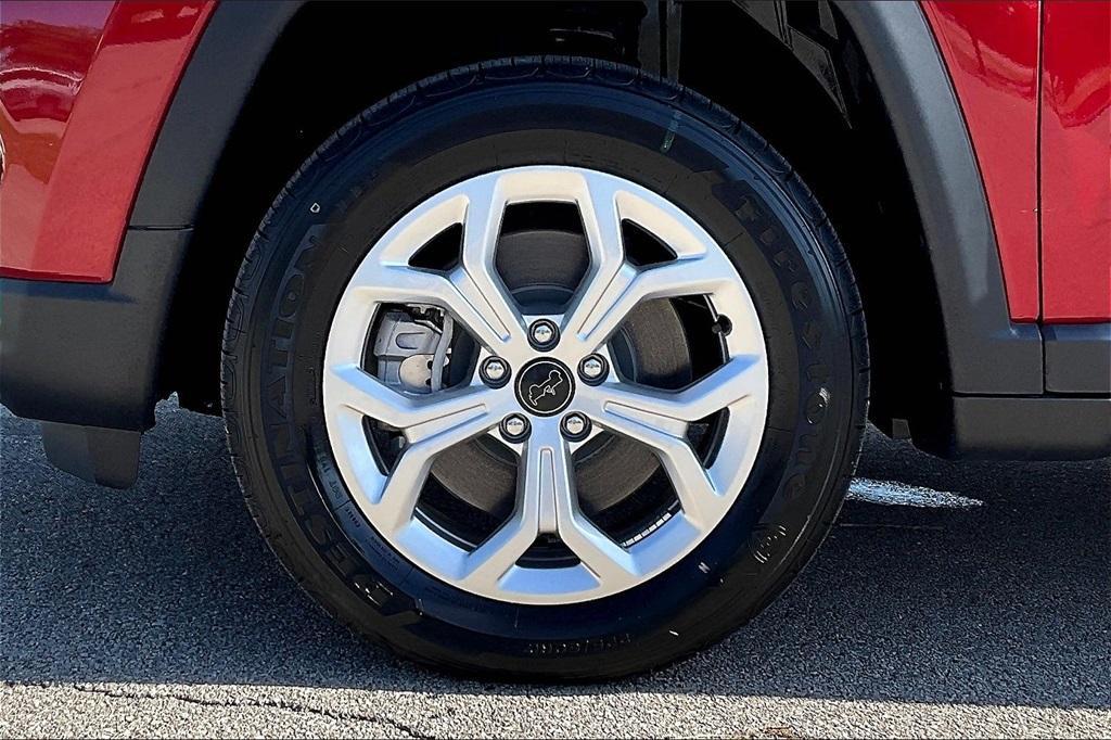 new 2025 Jeep Compass car, priced at $30,101