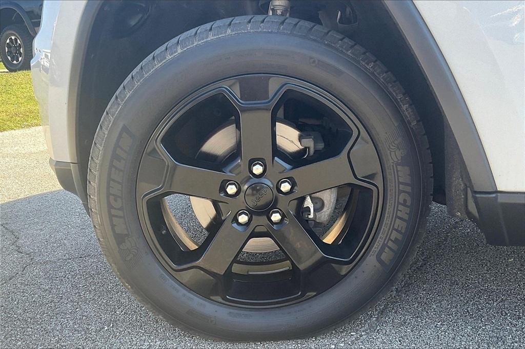 used 2019 Jeep Grand Cherokee car, priced at $20,911