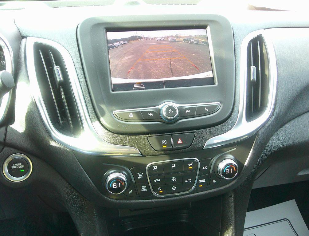 used 2024 Chevrolet Equinox car, priced at $27,800