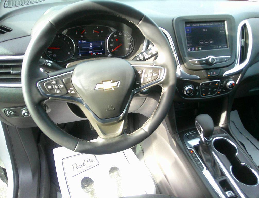 used 2024 Chevrolet Equinox car, priced at $27,800