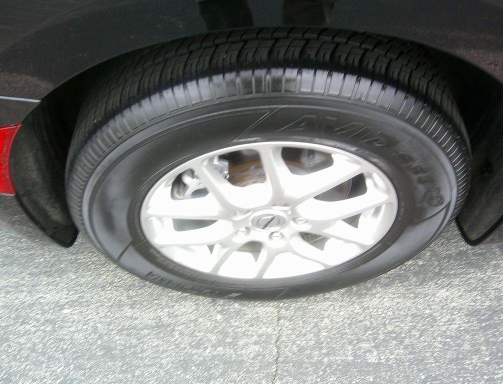 used 2024 Chrysler Pacifica car, priced at $29,900