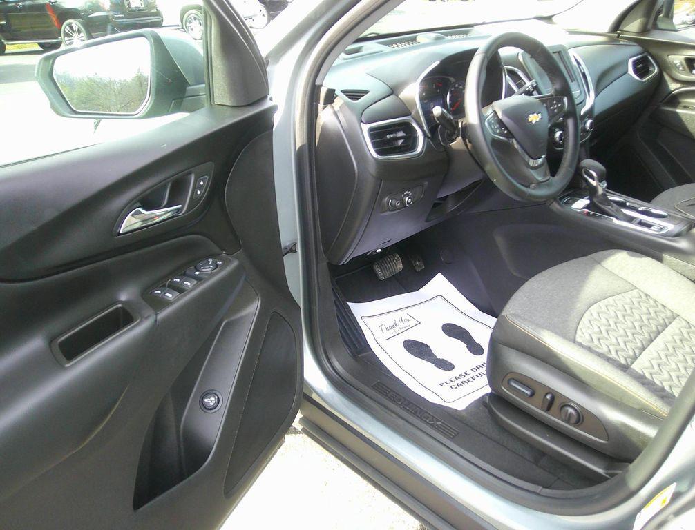 used 2024 Chevrolet Equinox car, priced at $27,800