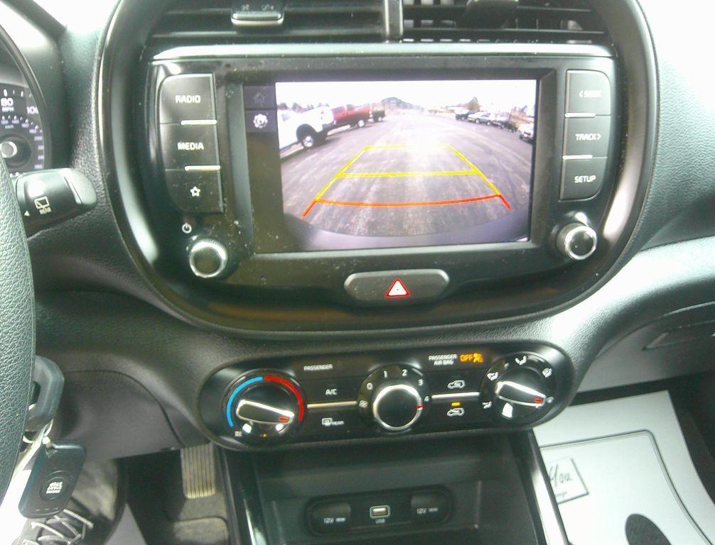 used 2022 Kia Soul car, priced at $13,900